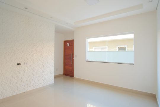 Sala de casa de condomínio à venda com 2 quartos, 110m² em Vila Carrão, São Paulo