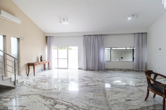 Casa de Condomínio para alugar com 2 quartos, 350m² em Alphaville, Santana de Parnaíba