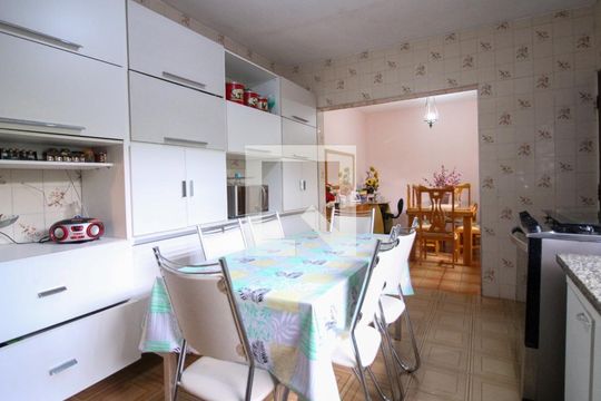 Casa à venda com 3 quartos, 156m² em Vila Sapopemba, São Paulo