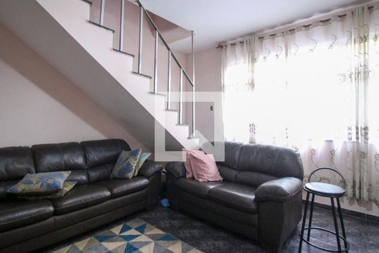 Casa à venda com 3 quartos, 156m² em Vila Sapopemba, São Paulo