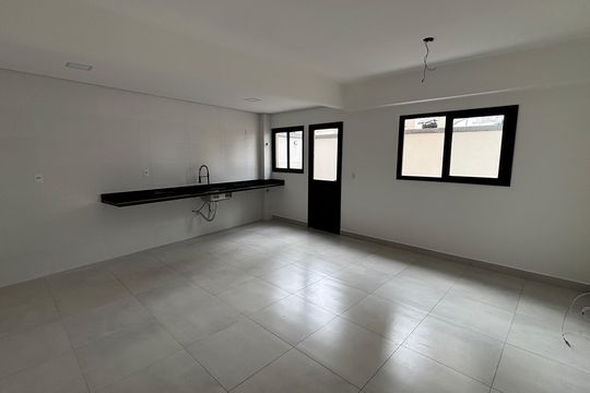 Sala - Cozinha de apartamento à venda com 2 quartos, 59m² em Vila Guiomar, Santo André