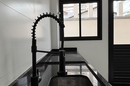 Sala - Cozinha de apartamento à venda com 2 quartos, 59m² em Vila Guiomar, Santo André