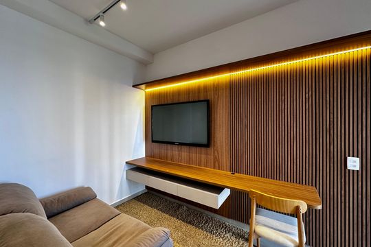 Sala de apartamento para alugar com 1 quarto, 53m² em Jardim das Acacias, São Paulo