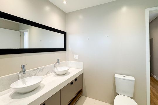 Banheiro - Suíte 2  de apartamento para alugar com 3 quartos, 127m² em Centro, São Bernardo do Campo