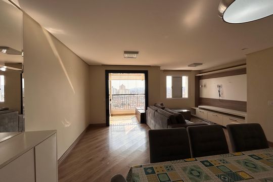 Sala de apartamento à venda com 2 quartos, 81m² em Vila Amélia, São Paulo