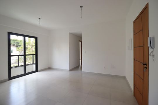 Sala de apartamento à venda com 2 quartos, 61m² em Vila Guiomar, Santo André