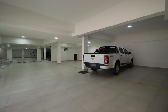 Garagem de apartamento à venda com 2 quartos, 61m² em Vila Guiomar, Santo André