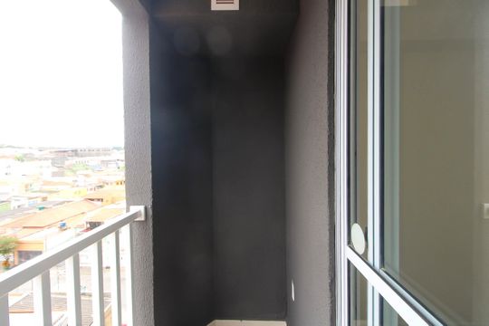 Varanda Quarto 1 de apartamento para alugar com 2 quartos, 33m² em Vila Santa Clara, São Paulo