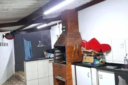 Casa à venda com 3 quartos, 200m² em Dic VI (Conjunto Habitacional Santo Dias Silva), Campinas