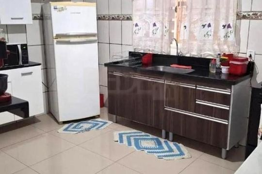Casa à venda com 3 quartos, 200m² em Dic VI (Conjunto Habitacional Santo Dias Silva), Campinas
