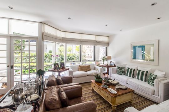 Casa de Condomínio para alugar com 4 quartos, 750m² em Alphaville, Santana de Parnaíba