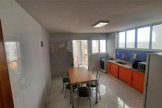 Casa à venda com 4 quartos, 170m² em Jardim da Gloria, São Paulo