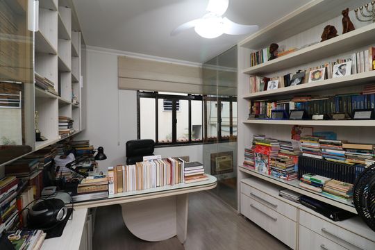 Escritório de apartamento à venda com 5 quartos, 281m² em Jardim Guanabara, Rio de Janeiro
