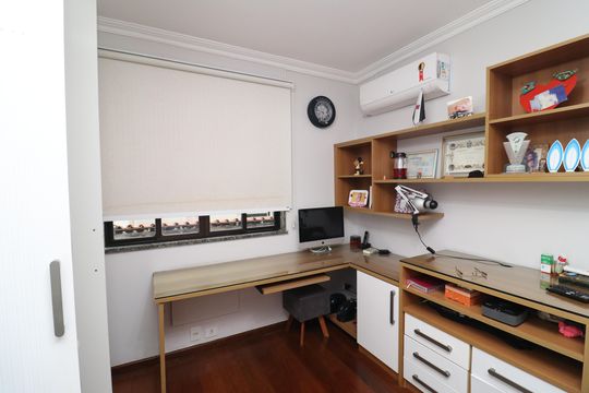 Escritório de apartamento à venda com 5 quartos, 281m² em Jardim Guanabara, Rio de Janeiro