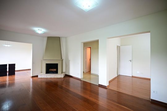 Apartamento para alugar com 3 quartos, 176m² em Jardim Ampliacao, São Paulo
