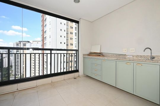 Varanda da sala de apartamento para alugar com 2 quartos, 117m² em Vila Andrade, São Paulo