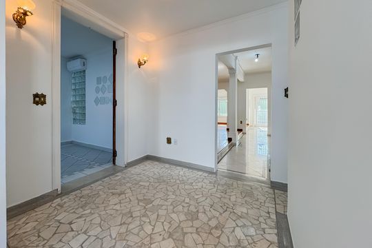 Sala de casa à venda com 5 quartos, 597m² em Vila Monumento, São Paulo