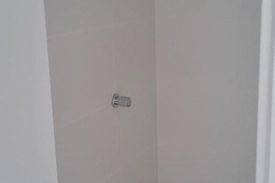 Banheiro de apartamento para alugar com 2 quartos, 9m² em Colônia (zona Leste), São Paulo