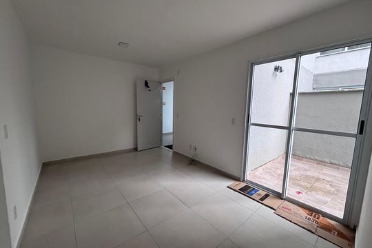 Sala de apartamento para alugar com 2 quartos, 65m² em Recreio, Rio de Janeiro