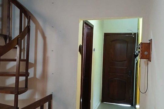 Escada de casa à venda com 4 quartos, 400m² em Morro Santana, Porto Alegre