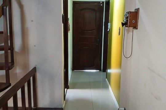 Corredor de casa à venda com 4 quartos, 400m² em Morro Santana, Porto Alegre