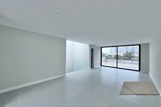 Sala 2 de casa de condomínio à venda com 5 quartos, 510m² em Barra da Tijuca, Rio de Janeiro