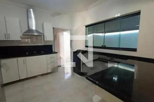Casa para alugar com 4 quartos, 170m² em Jardim Chapadão, Campinas