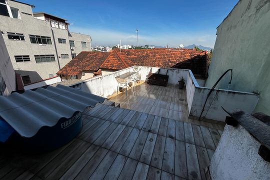 Cobertura de apartamento à venda com 4 quartos, 110m² em Jardim Guanabara, Rio de Janeiro