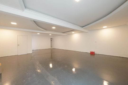 Salão de casa para alugar com 2 quartos, 300m² em Aclimação, São Paulo