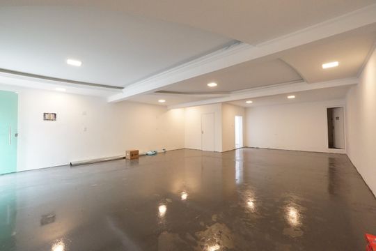 Salão de casa para alugar com 2 quartos, 300m² em Aclimação, São Paulo