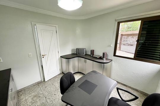 Escritório de casa à venda com 4 quartos, 465m² em Jardim Franca, São Paulo