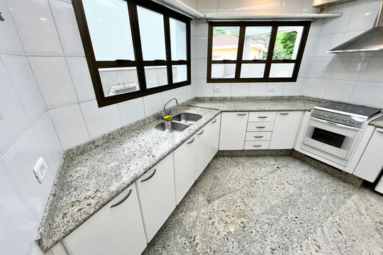 Cozinha de casa à venda com 4 quartos, 465m² em Jardim Franca, São Paulo