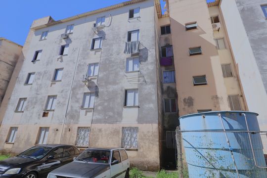 Fachada do bloco de apartamento para alugar com 2 quartos, 38m² em Rio Branco, Canoas
