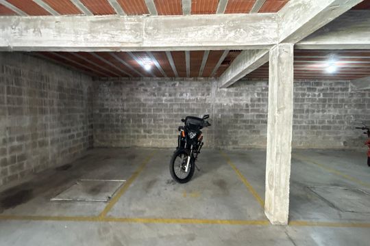 Garagem de apartamento à venda com 2 quartos, 58m² em Rondônia, Novo Hamburgo
