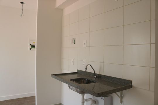 Cozinha e Área de Serviço de apartamento à venda com 2 quartos, 34m² em Perdizes, São Paulo