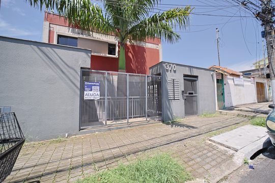 Fachada de apartamento para alugar com 1 quarto, 40m² em Parque Boturussu, São Paulo