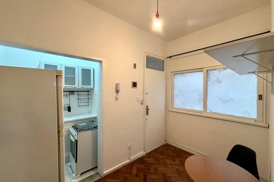 Sala de apartamento para alugar com 1 quarto, 38m² em Copacabana, Rio de Janeiro