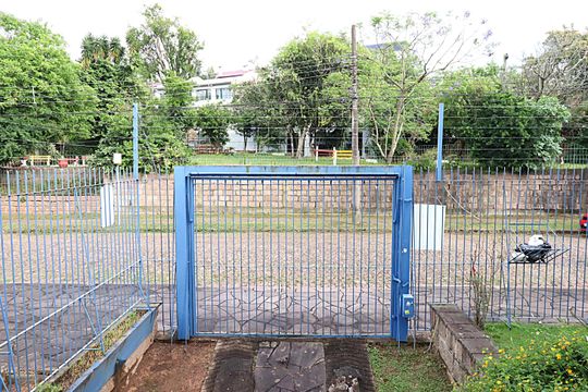 Vista do Quarto 1 de casa à venda com 3 quartos, 300m² em Boa Vista, Porto Alegre