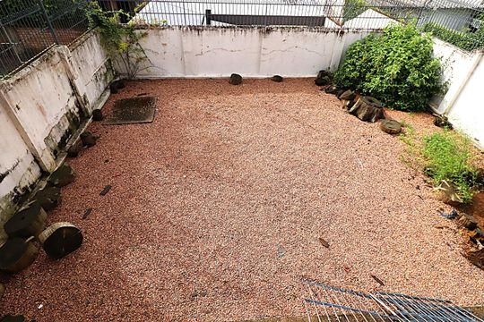 Quintal  de casa à venda com 3 quartos, 300m² em Boa Vista, Porto Alegre