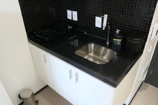 Cozinha de kitnet/studio para alugar com 1 quarto, 20m² em Perdizes, São Paulo