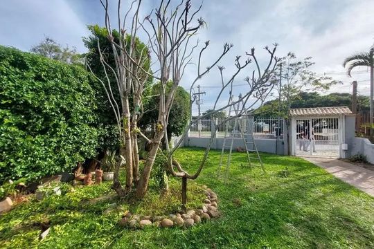Casa à venda com 3 quartos, 140m² em Ipanema, Porto Alegre