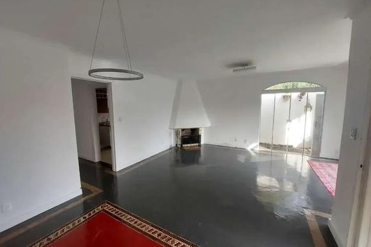 Casa à venda com 3 quartos, 140m² em Ipanema, Porto Alegre