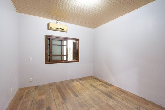 Suíte de casa à venda com 2 quartos, 197m² em Rio Branco, Canoas