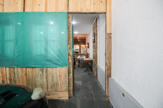 Garagem de casa à venda com 2 quartos, 233m² em Mooca, São Paulo