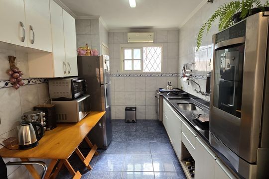 Casa à venda com 3 quartos, 130m² em Tristeza, Porto Alegre
