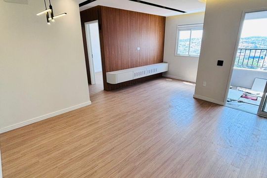 Sala de apartamento para alugar com 2 quartos, 77m² em Vila Progresso, Sorocaba