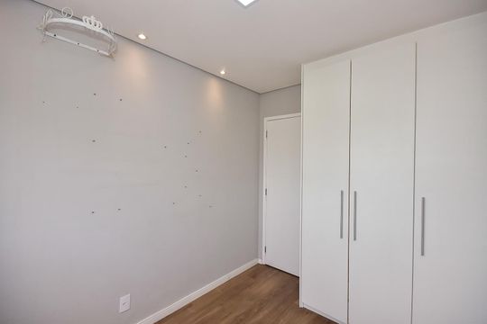 Quarto 1 de apartamento à venda com 2 quartos, 48m² em Jardim Umarizal, São Paulo