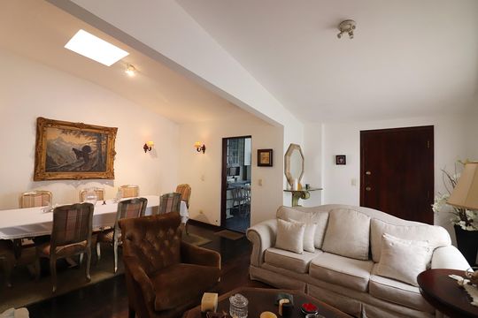 Sala de casa à venda com 3 quartos, 177m² em Conjunto Habitacional Trevo, São Bernardo do Campo