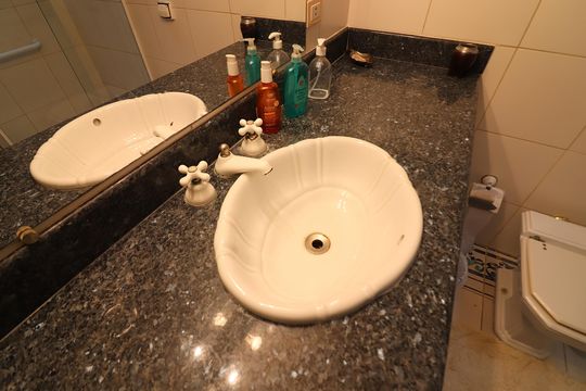 Banheiro Social de casa à venda com 3 quartos, 177m² em Conjunto Habitacional Trevo, São Bernardo do Campo