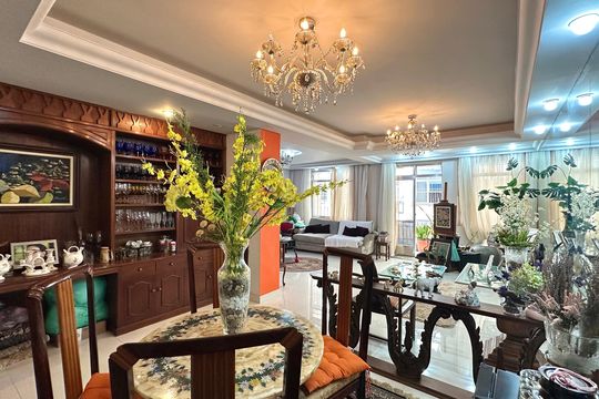 Sala de apartamento à venda com 2 quartos, 145m² em Copacabana, Rio de Janeiro